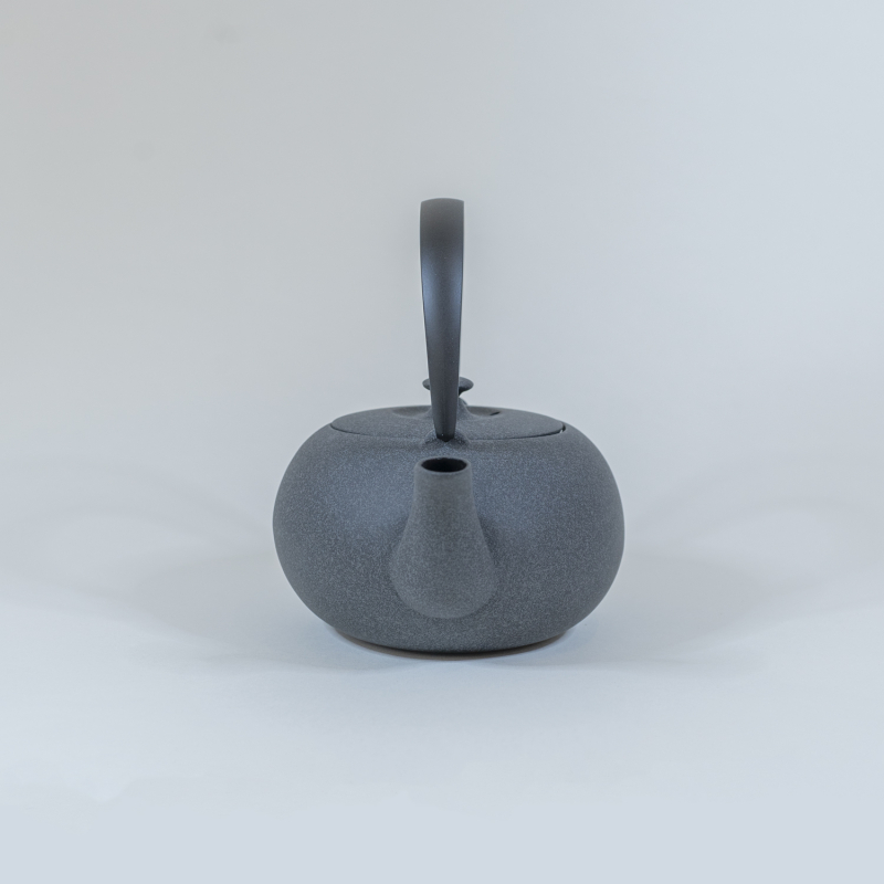 WAZUQU FUKU 0.6 litre - GRIS du célèbre designer Ken Okuyama