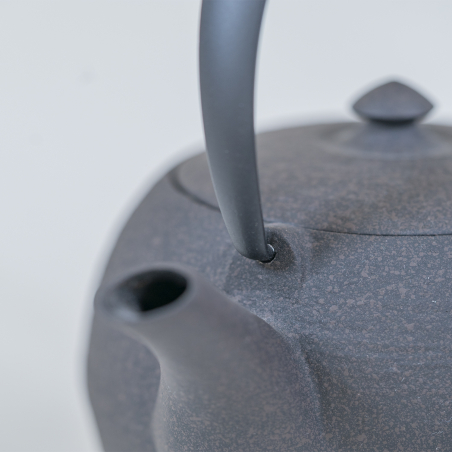 WAZUQU MAYU 0.6 litre - BRUN FONCÉ du célèbre designer Ken Okuyama