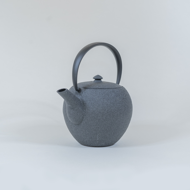 WAZUQU MAYU 0.6 litre - GRIS du célèbre designer Ken Okuyama