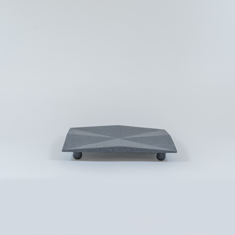 WAZUQU TRIVET  carré L - GRIS