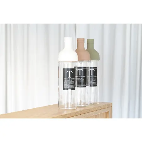 Bouteille pour thé froid HARIO 7.5dl - VERT-PÂLE