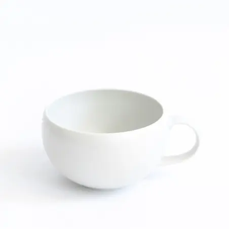 Kihara: Grande tasse arrondie blanc-cassé mat 4.5dl