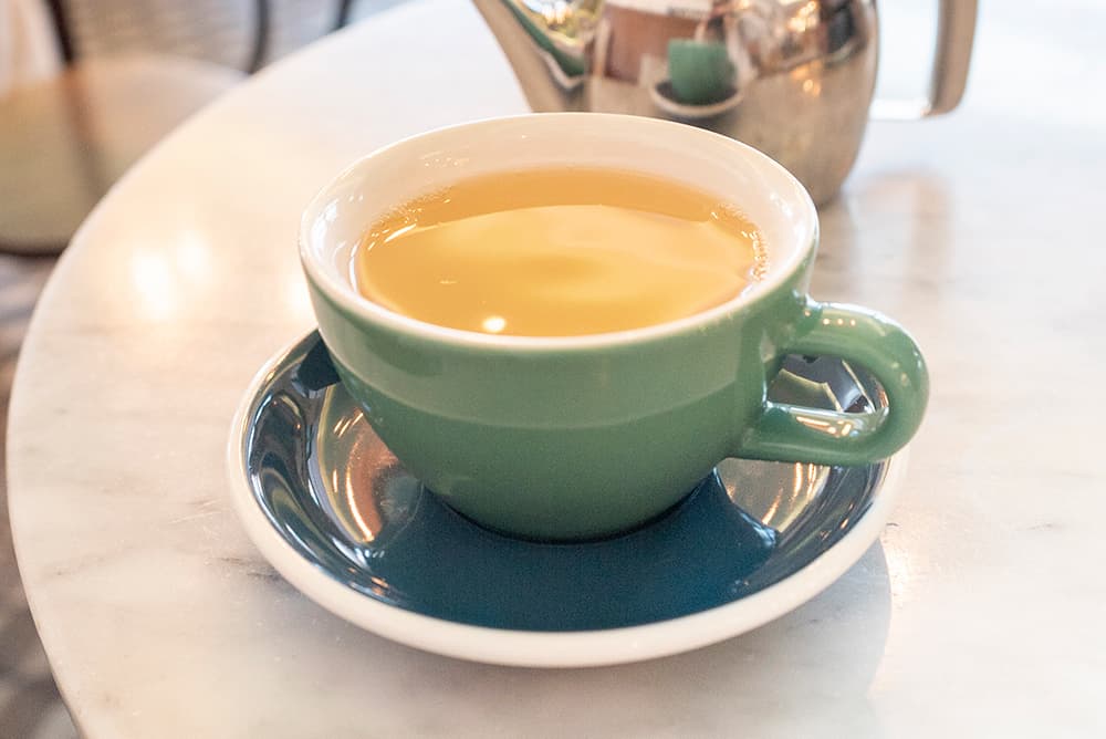 tasse th&eacute; noir